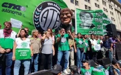 El Gobierno convocó a paritarias a los gremios estatales y ATE reclama una suma fija de $400.000