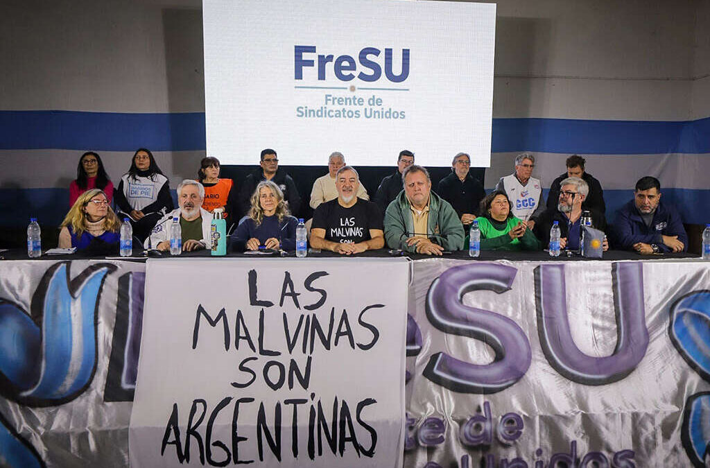 El FreSU prepara paros regionales para llegar a una huelga nacional por salarios antes de fin de año