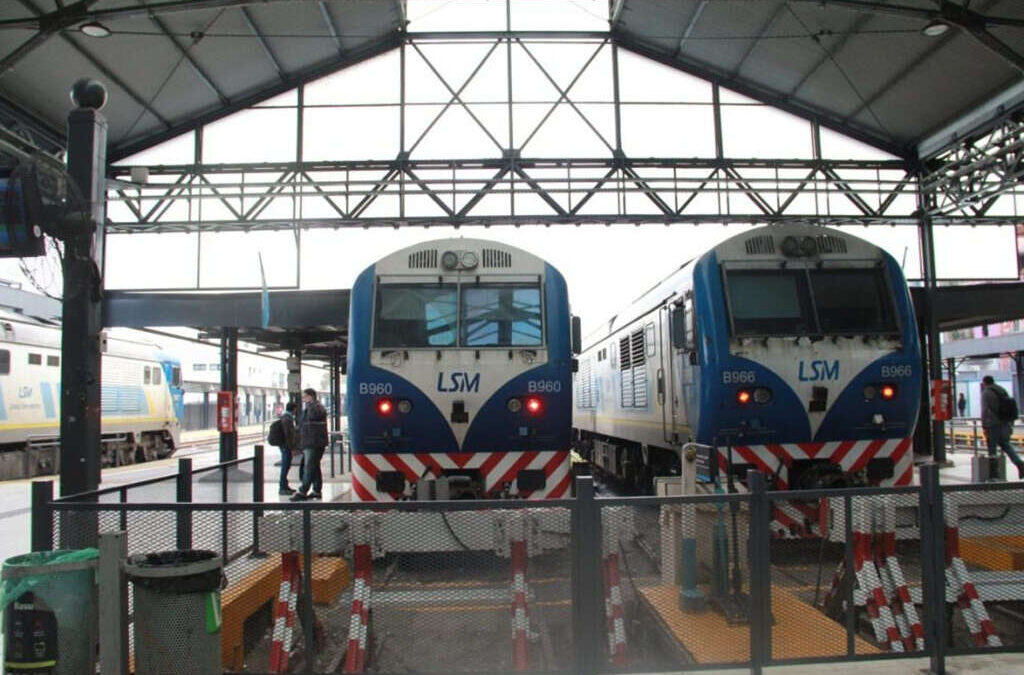 Septiembre llega con nuevos aumentos en el transporte y vuelve a golpear el bolsillo de los trabajadores
