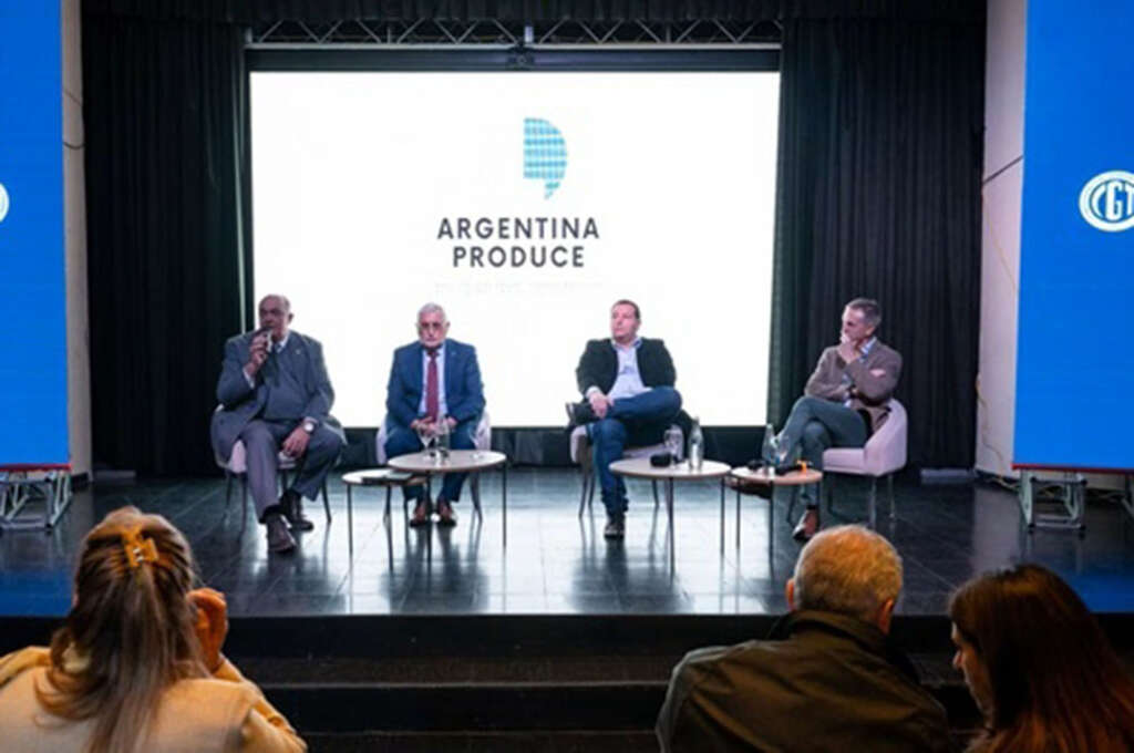 20260831-07 SINDICALISTAS Y EMPRESARIOS PYME CONVOCARON A RECONSTRUIR EL DIALOGO POR LA PRODUCCION Y EL EMPLEO