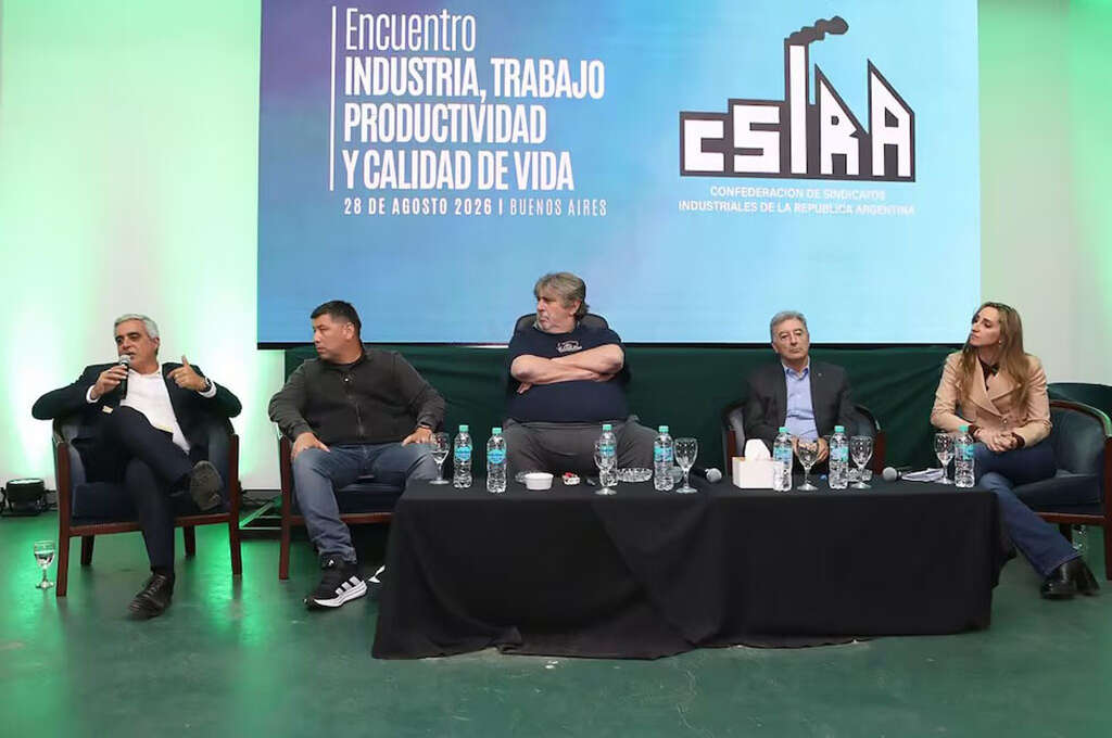 Sindicatos industriales reunieron a más de 600 referentes del sector y advirtieron que sin industria «van a quedar 20 millones de argentinos en la miseria o en el pluriempleo»