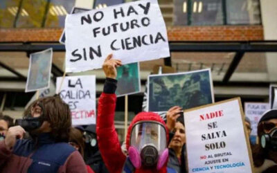En medio de los despidos y recortes, más de 1.000 científicos del CONICET marcharán para exigir el pase a planta permanente