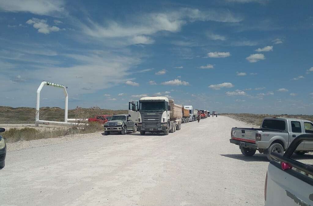 Moyano exige urgente recomposición salarial para Camioneros en medio de la intervención estatal a una cámara empresarial