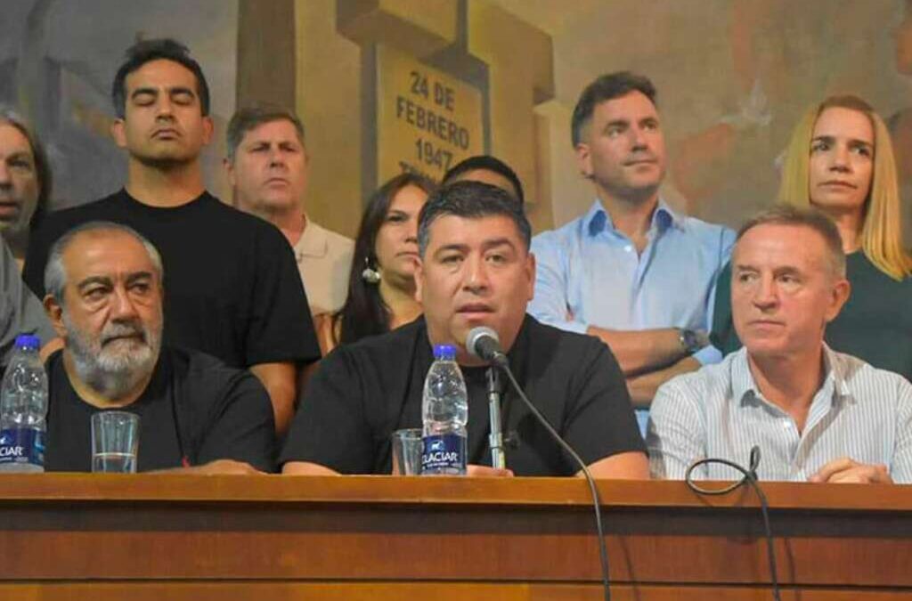 La CGT alertó por la situación social: «El problema de los endeudados es por el programa económico del Gobierno»»