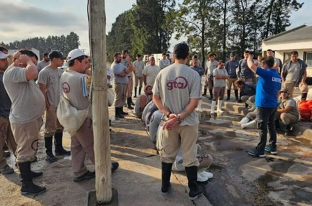 UATRE FRENO 70 DESPIDOS EN GRANJA TRES ARROYOS TRAS LOGRAR LA CONCILIACION OBLIGATORIA