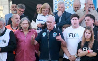 Docentes y NODOCENTES de universidades vuelven a las calles en reclamo para que el Gobierno envíe los fondos para salarios, becas y presupuesto
