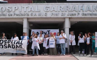 Una ley que se aprobó, nunca se aplicó y está por vencer: El Garrahan y un nuevo abrazo al emblemático hospital