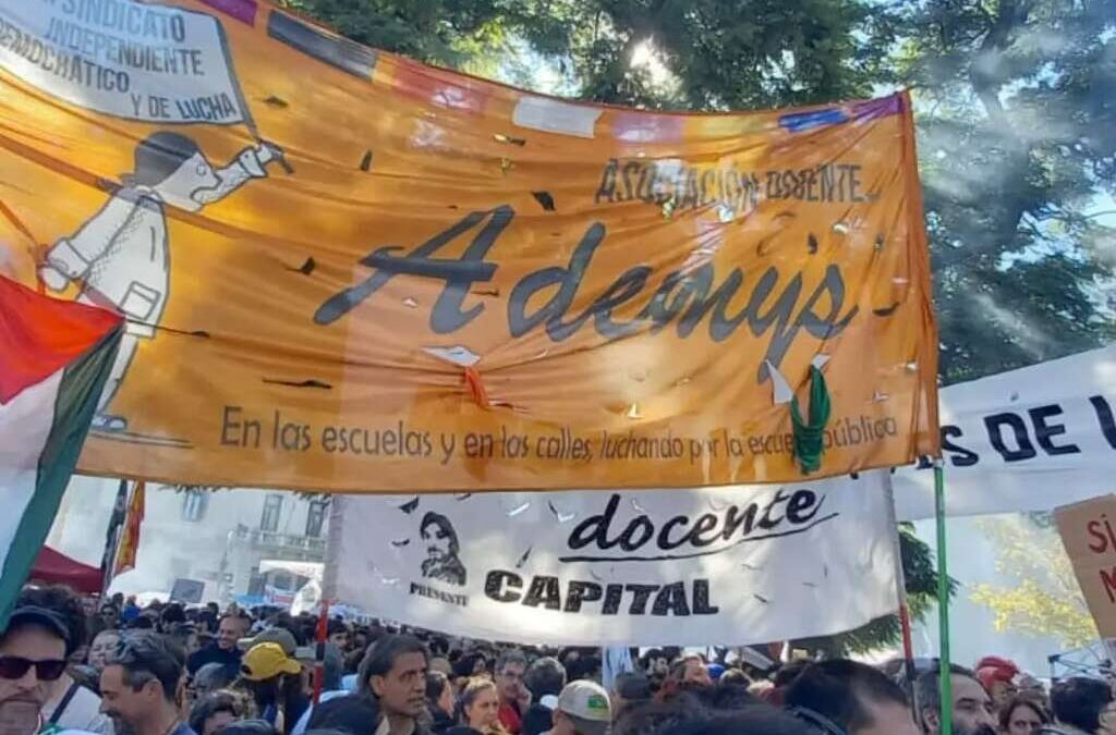 “Basta de docentes sin cobrar”: Ademys denuncia al Ministerio de Cultura de CABA por el adeudamiento del pago salarial