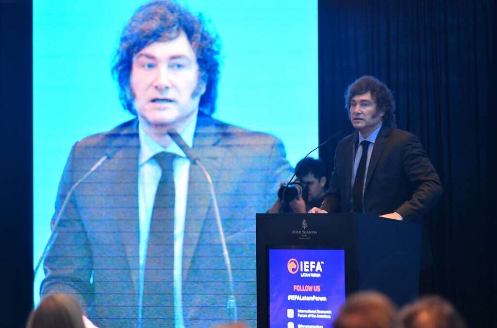 Milei despidió a 12 trabajadores por supuesto espionaje, desató un escándalo en Olivos y desde ATE dispararon: «¿Algunos siguen pensando que no está loco?»