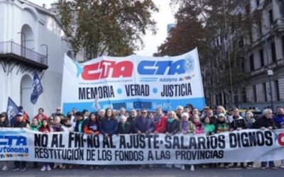 Las dos CTA intimaron al gobierno y exigen reabrir la discusión por el salario mínimo