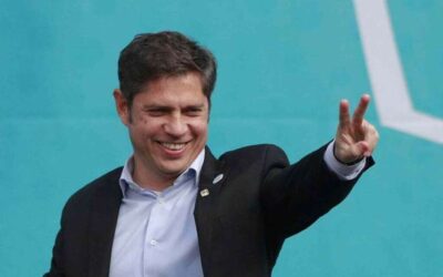 Apurado por las protestas en organismos provinciales, Kicillof reabre las paritarias estatales