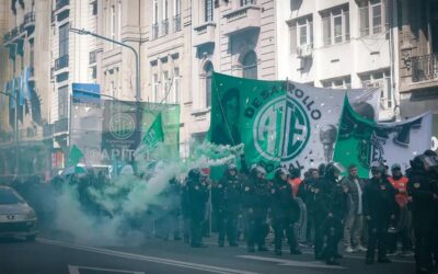 Recorte en salarios de entre 40 y 50%: ATE marcha y protestó en Capital Humano contra el ajuste