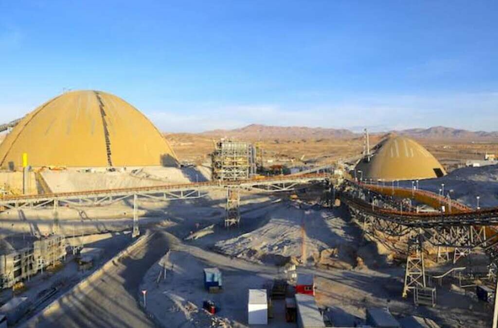 Huelga en Minera Centinela presiona la oferta mundial de cobre