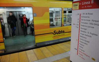 Paro total de subtes tras la detención de dos delegados de la Línea B que levantaban los molinetes en reclamo por la tercerización del mantenimiento