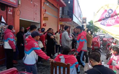 Paro histórico a Pedidos Ya en Tucumán: el video del intento de desalojo de la policía de Jaldo