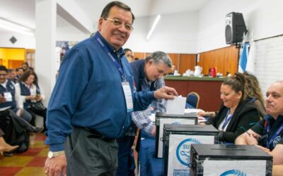 En medio del 73mo aniversario del SUTEP, Miguel Paniagua fue reelecto con el 99% de los votos