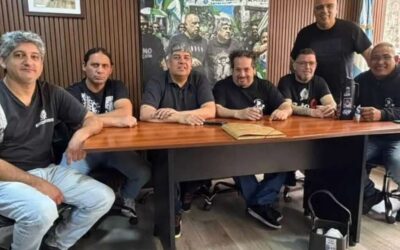 Pablo Moyano y Aparicio recibieron en Camioneros a Alejandro Crespo del SUTNA y analizaron el nuevo escenario de Brasil frente a la industria